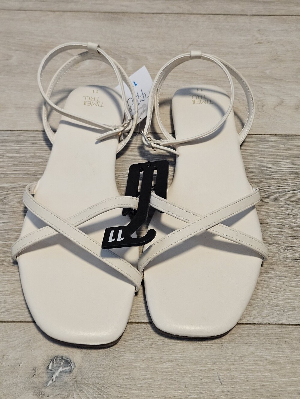 Time and Tru Women's Memory Foam Strappy Sandals Bone Size 11 NWT